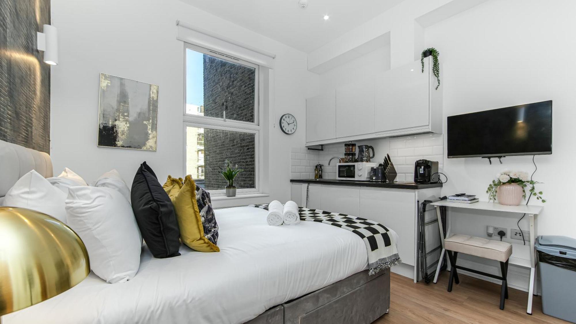 Charming Petite In With Kitchenette Appartamento